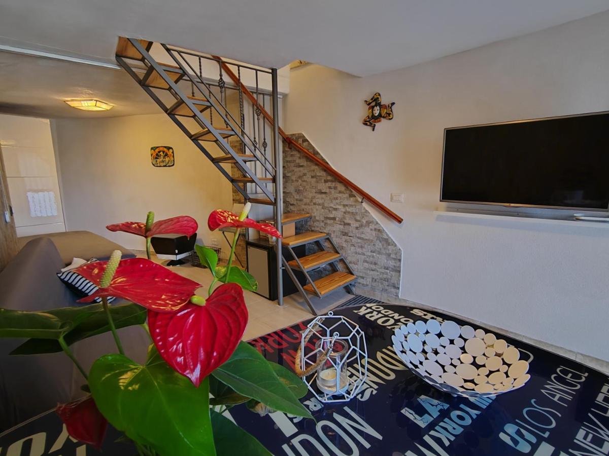 Casa Cesare - City Centre & Sea View تاورمينا المظهر الخارجي الصورة
